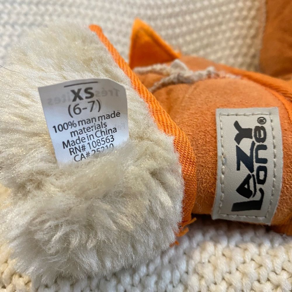 Fox Slippers - Picture 3 of 6